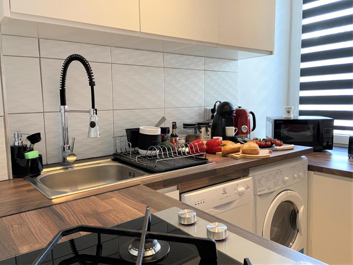 Apartament Centrum Chmielna 73C Warszawa Eksteriør billede